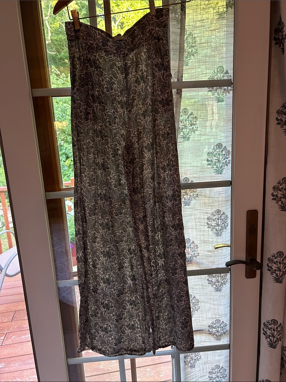 Zara Trafaluc Black and White Paisley wide leg pants